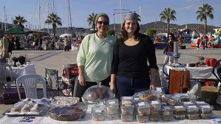 Fethiye'de Yeni Yıl Pazarı, Beşkaza Meydanı'nda Kuruldu