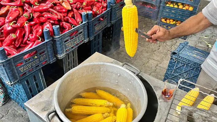 Fethiye'de Yerli ve Yabancıların Gözdesi Süt Mısır