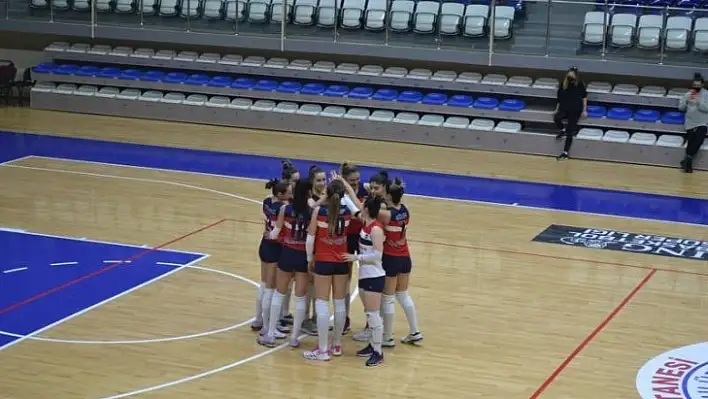 Fethiye'nin Sultanları 10'da 10 yaptı 3-0