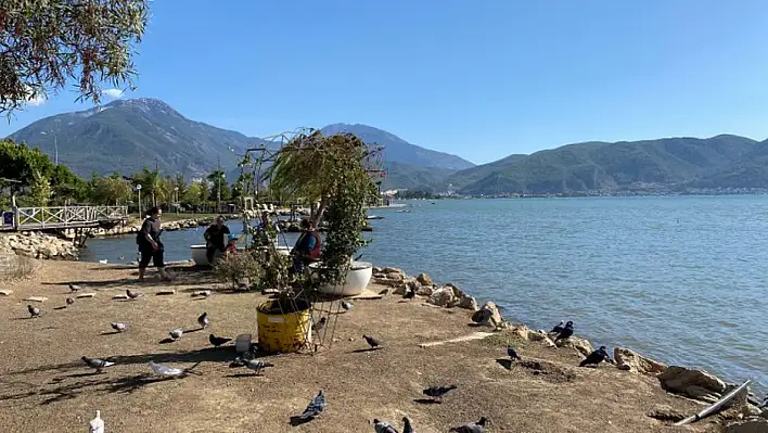 Fethiye Ördek Adası, Ekim Ayında yazdan kalma Günler Yaşanıyor