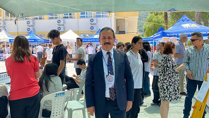 Fethiye Şehit Yüzbaşı Özgür Özekin MTAL'de Eğitim Fuarı Düzenlendi