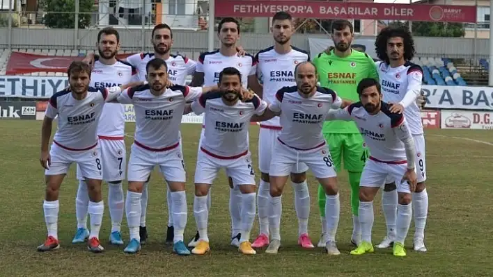 Fethiyespor'da ayrılık rüzgarı