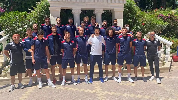 Fethiyespor ve rakibi Yıldızlı tesislerde maç saatini bekliyor