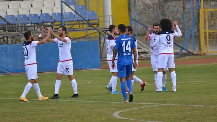 Fethiyespor zirveye yakıştı 5-0