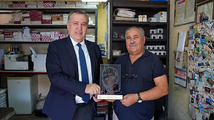FTSO'dan 40 yılı aşan üyelerine teşekkür plaketi