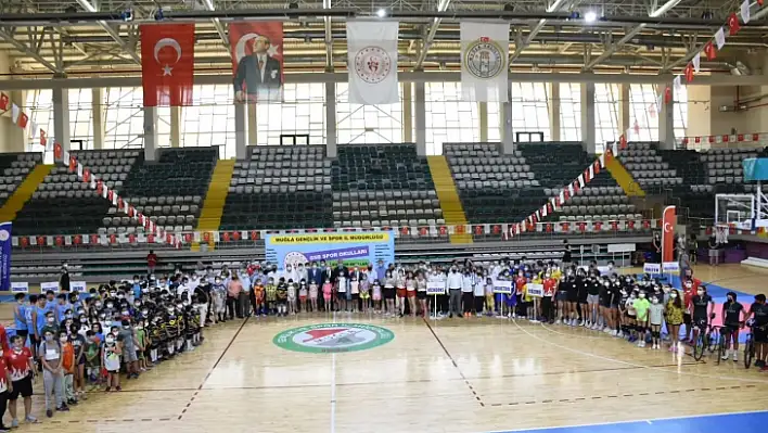 GSB Yaz Spor Okulları düzenlenen törenle açıldı