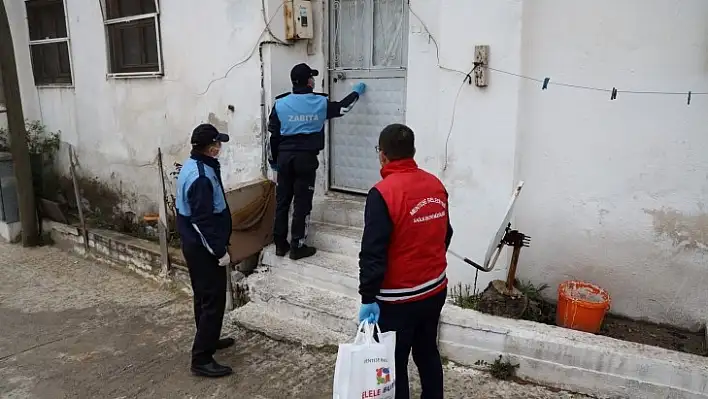 İhtiyaç Sahipleri İçin Gıda Kolisi Dağıtımı Sürüyor