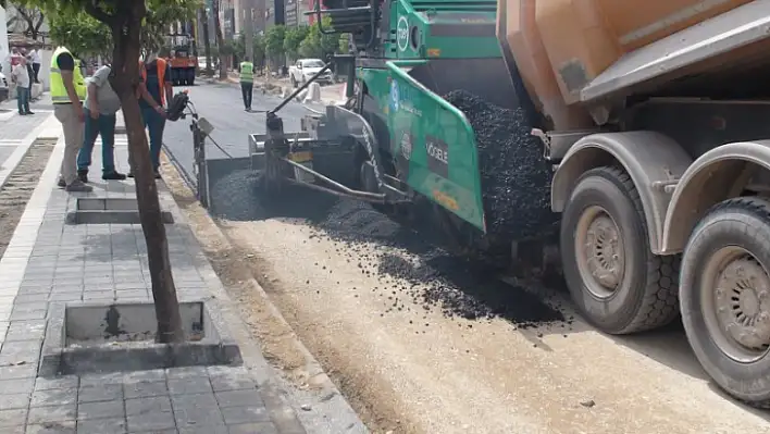 İNÖNÜ CADDESİ SICAK ASFALT SERİMİ