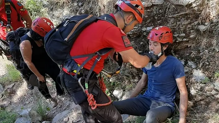 JAK Timinden Kelebekler Vadisi'nde kurtarma operasyonu