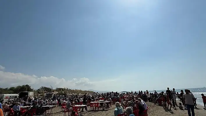 Karadere Mahallesi'nde Hortum Felaketinin Tekrar Yaşanmaması İçin Şükür Yemeği