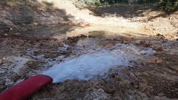 Kurumaya başlayan göletlere su takviyesi