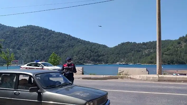 Marmaris'te Jandarma Hava Destekli Trafik Denetimi Yaptı