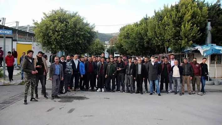 Memleketlerinden Otobüs Getirttiler, 500 TL Ücret İstenince Gidemediler