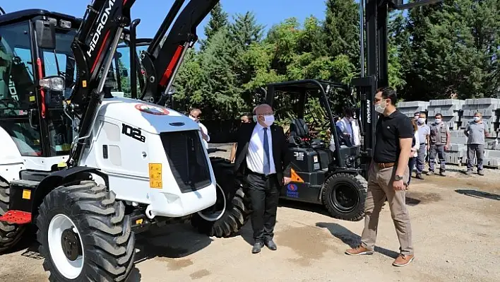 Menteşe Belediyesi Araç Filosunu Güçlendiriyor