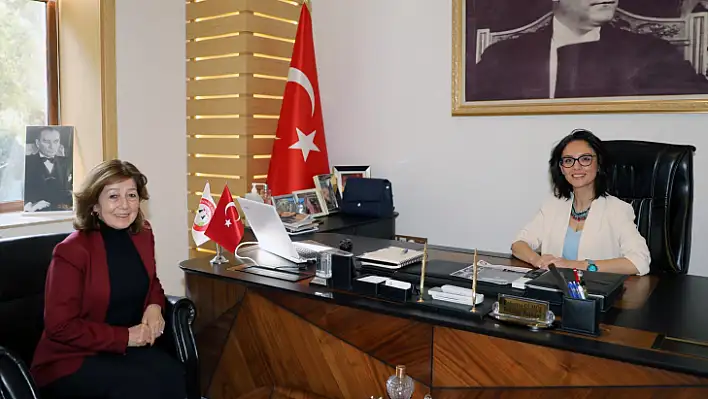 MENTEŞE BELEDİYESİ'NDE BAŞKANLIK KOLTUĞU KADIN MECLİS ÜYESİNE EMANET