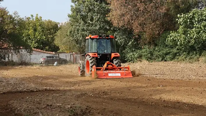 Menteşe'de 1 ton karakılçık buğdayı toprakla buluştu