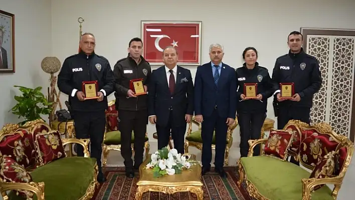 Menteşe 'de Başarılı Polisler Ödüllendirildi