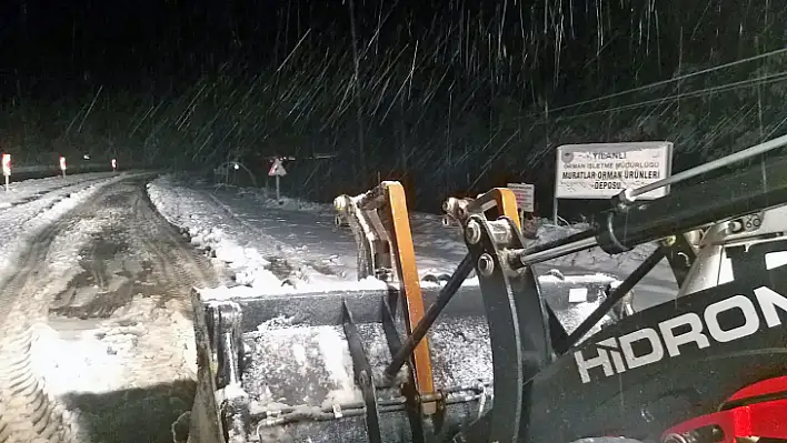 Menteşe'nin yüksek kesimlerinde kar mesaisi