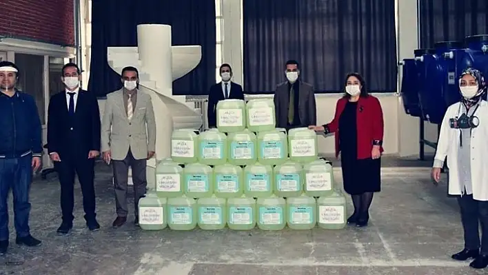 Menteşe'de Seri Dezenfektan Üretimi Başladı