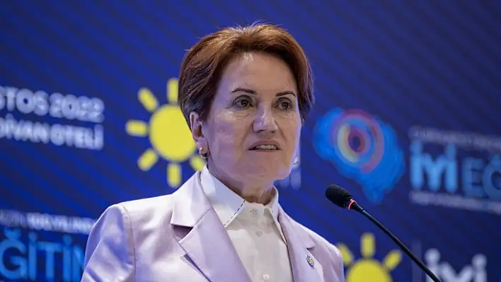 MERAL AKŞENER 6'LI MASADAN KALKTI