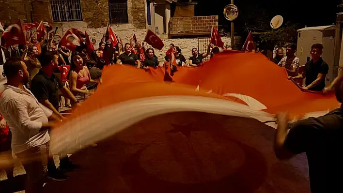 Milas'ta Zafer Bayramı 3 noktada coşkuyla kutlandı