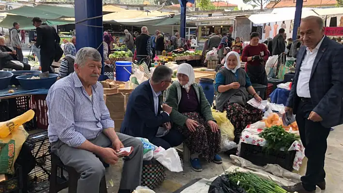 Milletvekili Adayı Yiğit, Semt Pazarını Ziyaret Etti