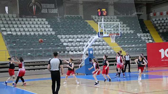 Muğla basketbol u16 kızlar bölge şampiyonasına ev sahipliği yaptı