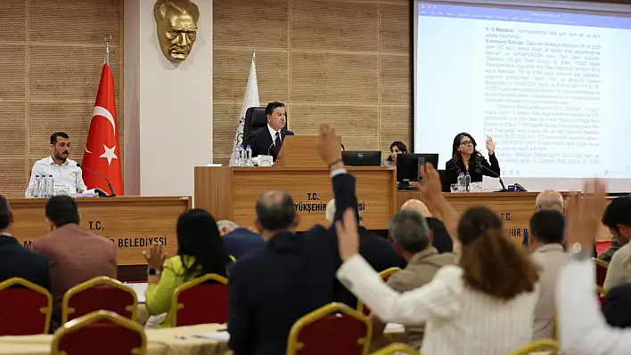 Öğrenciler İstedi, Başkan Aras Gerçekleştirdi:  Menteşe-Akyaka 1 TL!