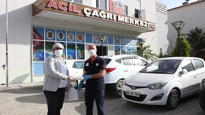 Okyanus Lokantası'ndan, 112 AÇM Çalışanlarına Paket İftar