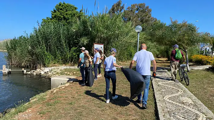 Ördek Adası'nda çevre temizliği yapıldı