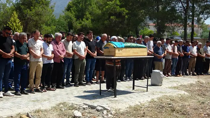 Öykü Bebek Son Yolculuğuna Uğurlandı