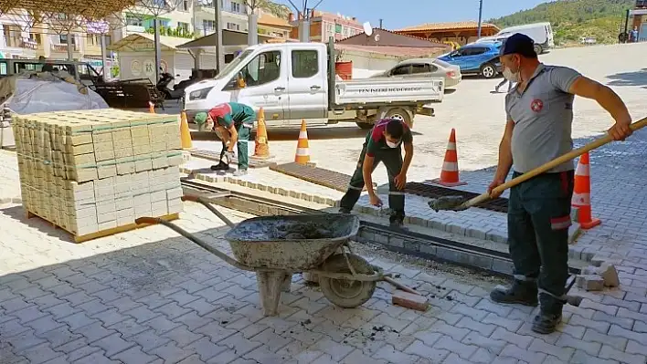 Pazar Yerinde Alt Yapı Tamamlandı, Sıra Uzay Çatıda