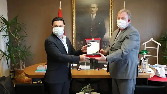 Rusya'nın Antalya Başkonsolosu'ndan, Aras'a Ziyaret