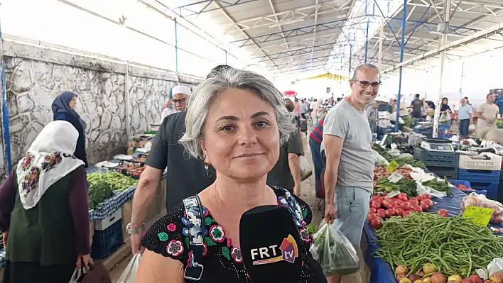 Salı pazarından dikkat çeken yoğunluk