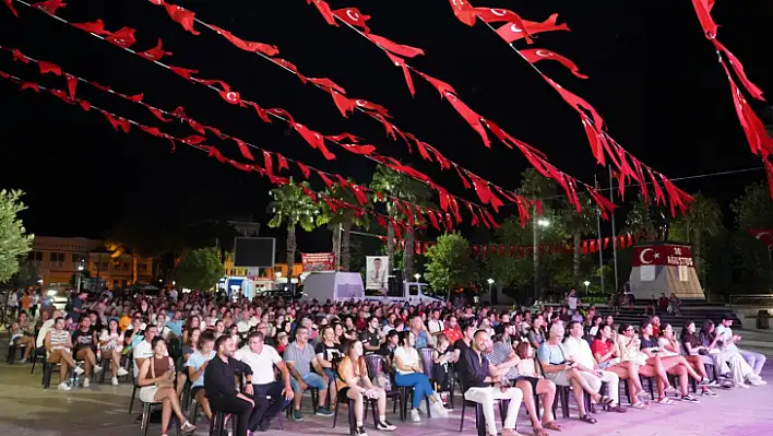 Şampiyonluk Coşkusu Atapark'ta Yaşandı