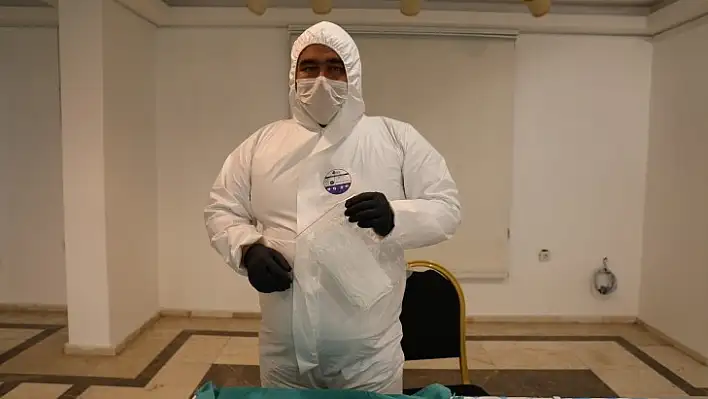 Sanat Merkezi Maske Atölyesi Oldu