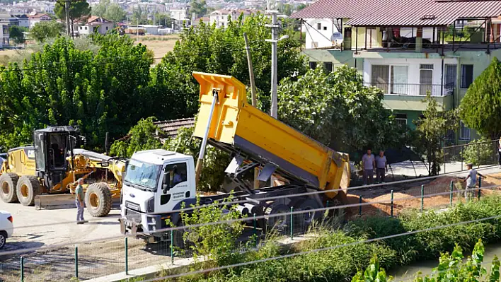 Seydikemer'de Asfalt Çalışmaları Başladı