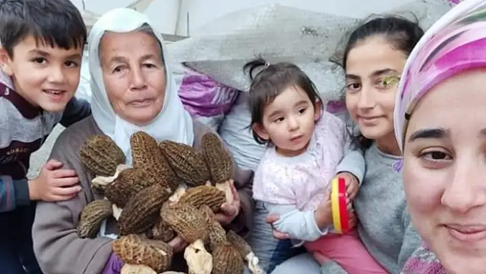 Şükran Teyzenin bulduğu kuzu göbekler, görenleri hayrete düşürüyor