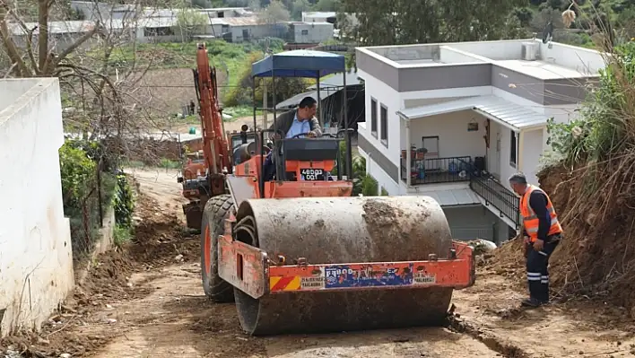 Taşkın sorunuyla mücadele sokak sokak devam ediyor
