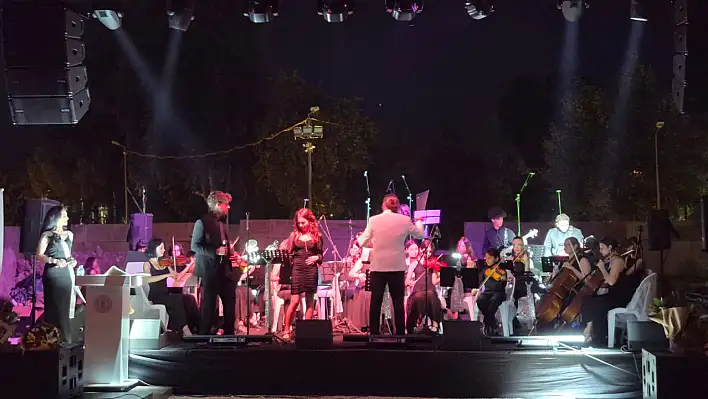Telmessos'ta Genç Yeteneklerden Unutulmaz Konser Gecesi