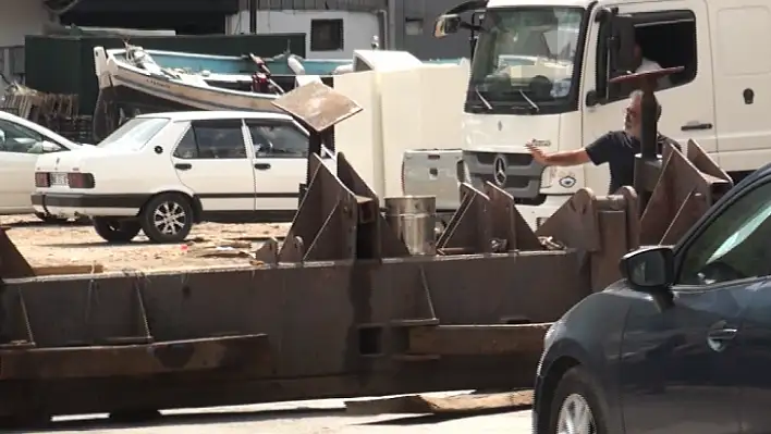 Tersane'de Trafik Sorunu Devam Ediyor