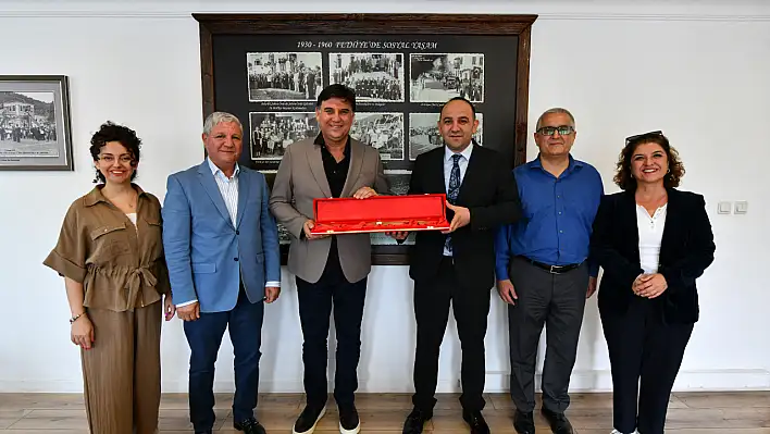THK Heyeti, Başkan Karaca'yı Ziyaret Etti
