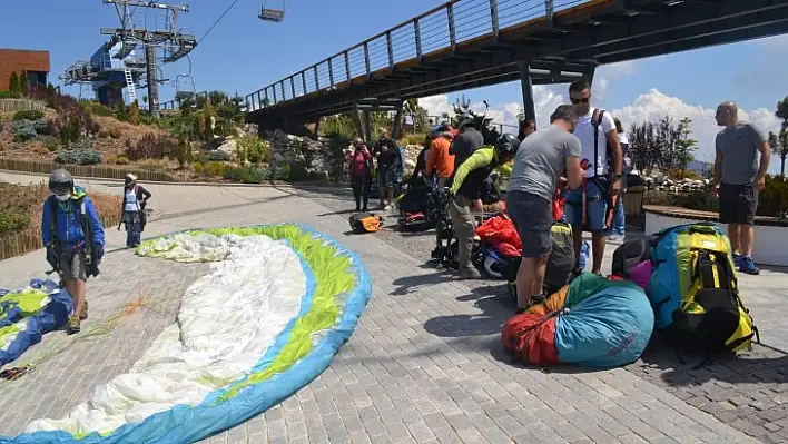 Turizm Sektöründe Personel Sıkıntısı Yaşanıyor