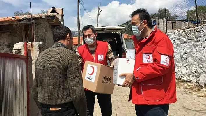 Türk Kızılay Menteşe Şubesi'nden gıda ve hijyen yardımı