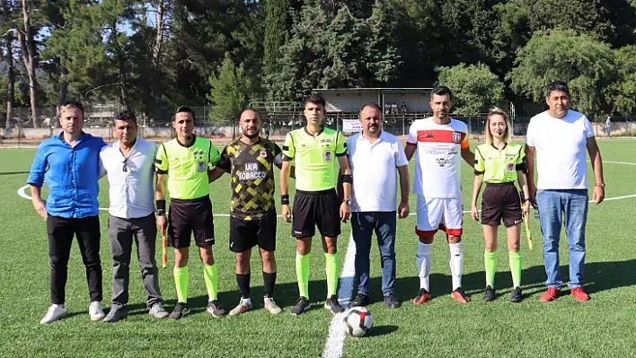Ula Muhtarlar Derneği Futbol Turnuvası Devam Ediyor