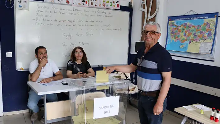 Ülke Genelinde Oy Verme İşlemi Başladı