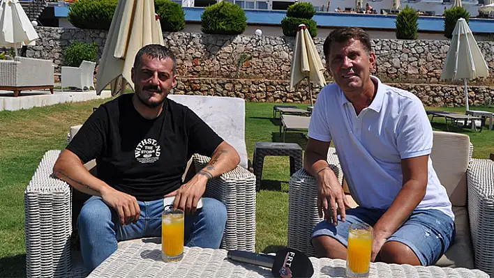 Ünlü Tiyatrocu Ahmet Çevik Tatil İçin Fethiye'yi Tercih Etti