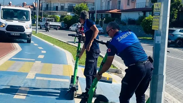 Uygunsuz park edilen scooterlar toplandı