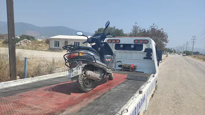 Yatarak motosiklet kullanan şahıs Fethiye polisinden kaçamadı