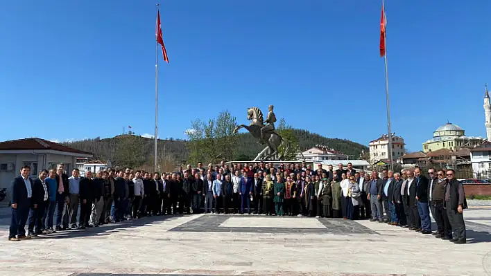 YILMAZ, 'BEN BELEDİYECİYİM, BELEDİYE SEÇİMLERİNE HAZIRLANIYORUM'